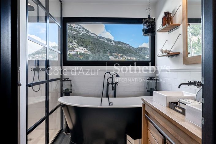 Image No.15-4 Bed House for sale