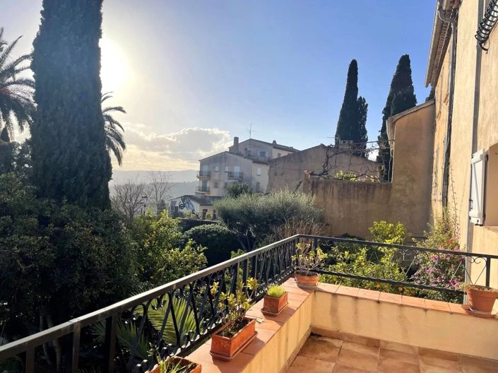 Image No.4-Appartement de 3 chambres à vendre à Grimaud