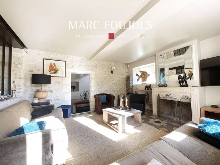 Image No.10-4 Bed House for sale