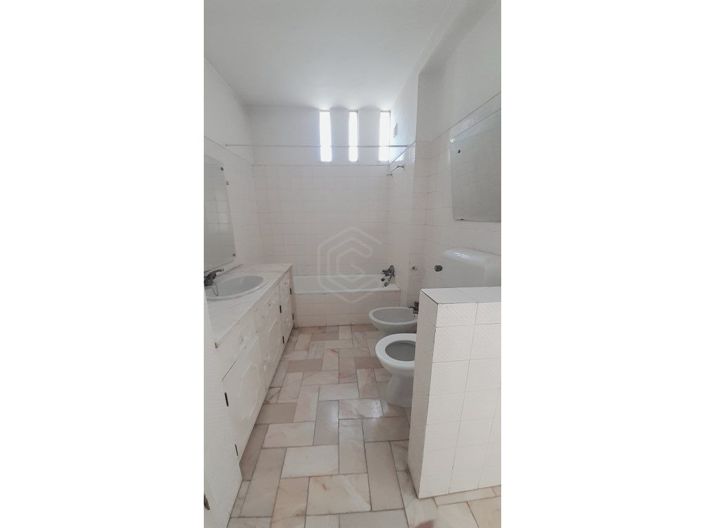 Image No.13-3 Bed Apartment for sale