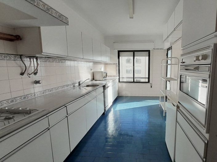 Image No.2-3 Bed Apartment for sale