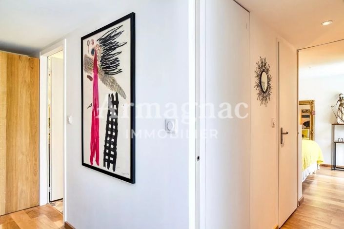 Image No.7-2 Bed House for sale