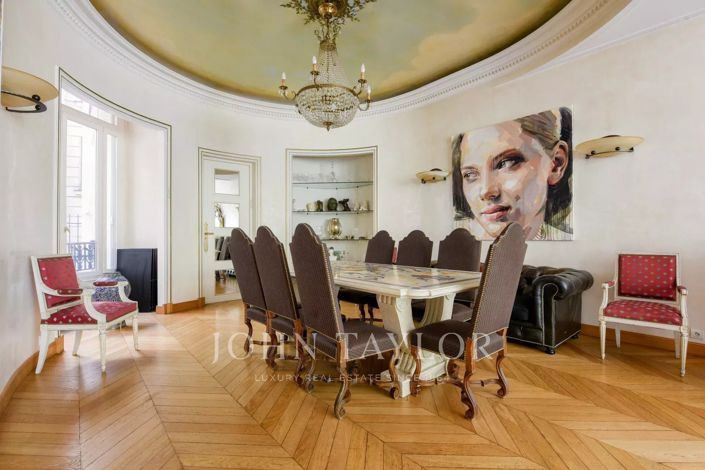 Image No.8-3 Bed Apartment for sale