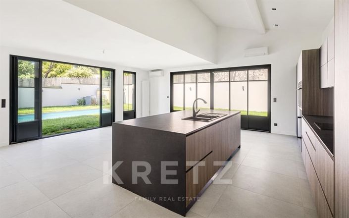 Image No.6-Maison de 6 chambres à vendre à Ecully