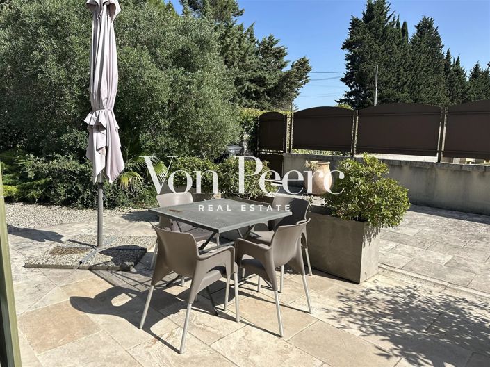 Image No.21-Appartement de 2 chambres à vendre à Saint-Étienne-du-Grès