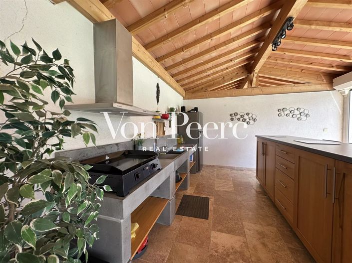 Image No.5-Appartement de 2 chambres à vendre à Saint-Étienne-du-Grès