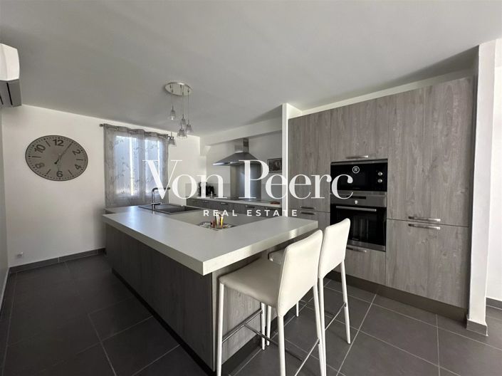 Image No.8-Appartement de 1 chambre à vendre à Saint-Étienne-du-Grès