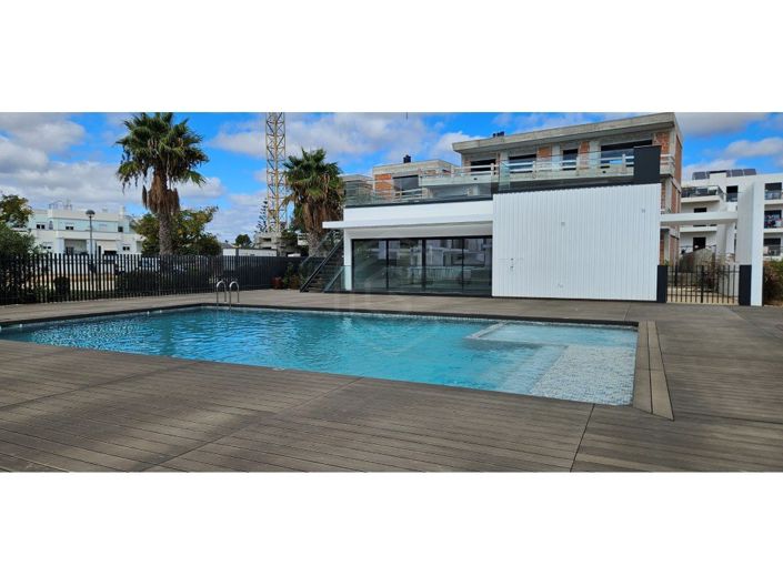 Image No.28-2 Bed Apartment for sale