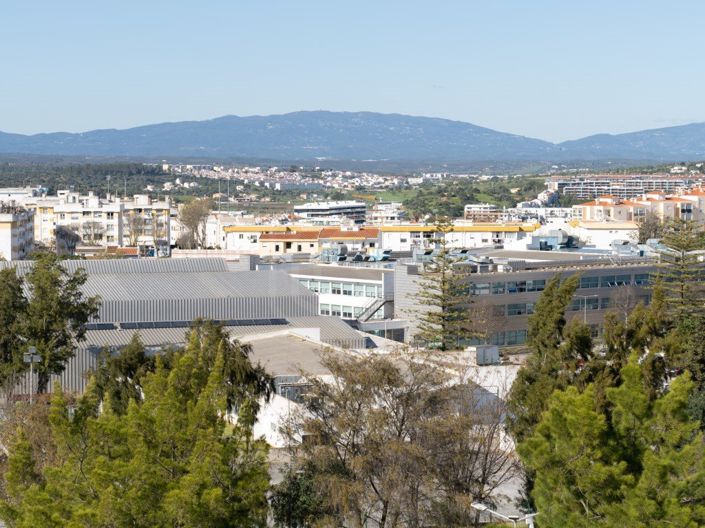 Image No.21-3 Bed Apartment for sale