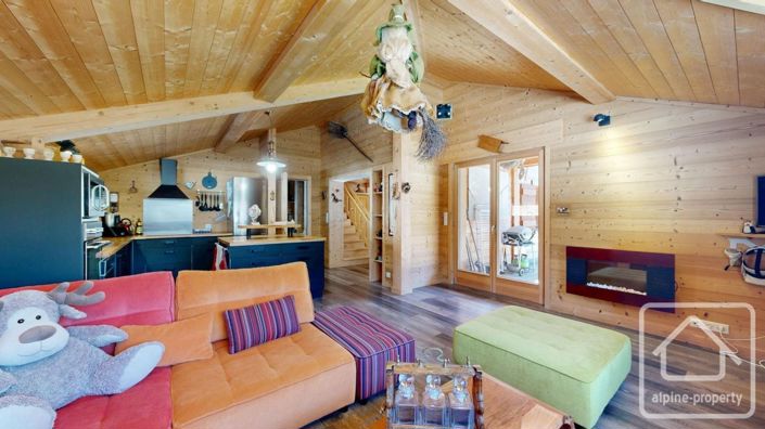 Image No.11-4 Bed Property for sale