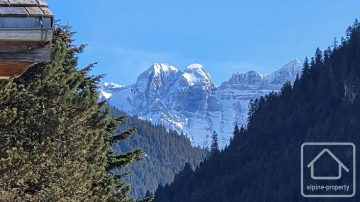 Image No.24-4 Bed Property for sale