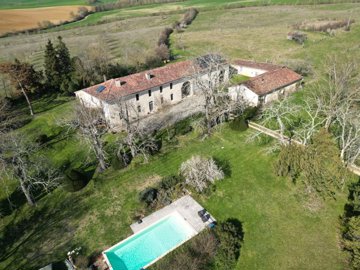 1 - Auch, Maison