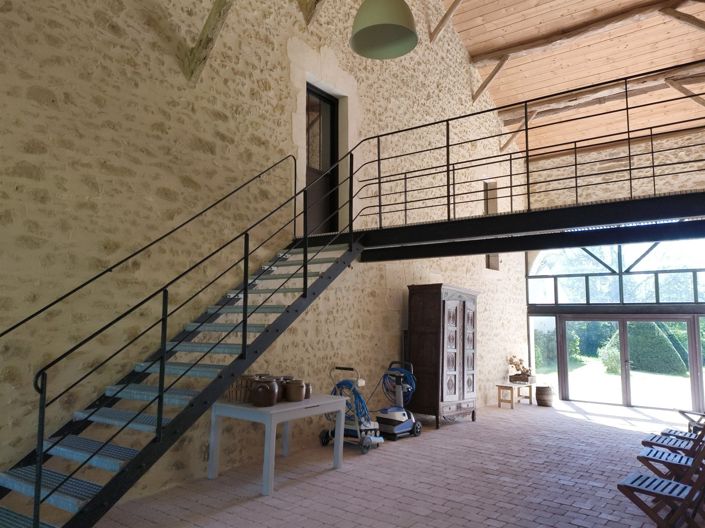 Image No.16-12 Bed House for sale