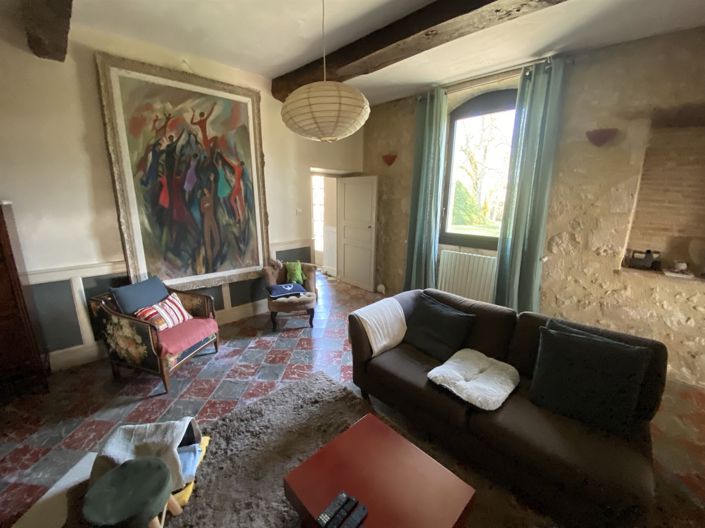 Image No.25-12 Bed House for sale