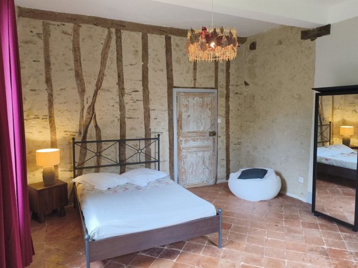 Image No.31-12 Bed House for sale