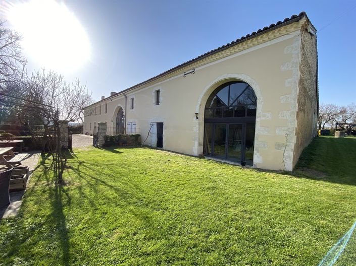 Image No.35-12 Bed House for sale