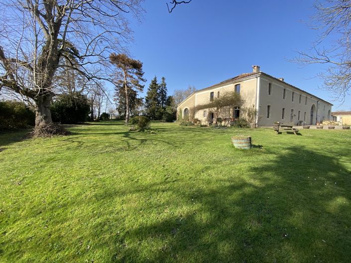 Image No.38-12 Bed House for sale