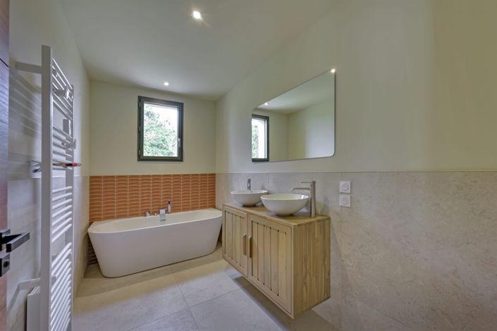 Image No.7-Maison de 4 chambres à vendre à Nîmes