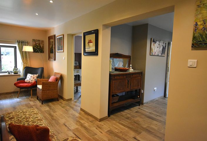 Image No.7-4 Bed House for sale