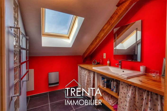 Image No.15-5 Bed House for sale