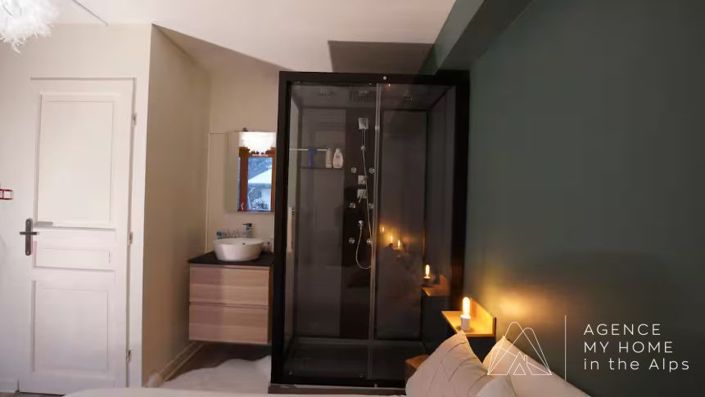 Image No.14-4 Bed Apartment for sale