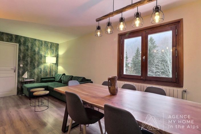 Image No.2-4 Bed Apartment for sale