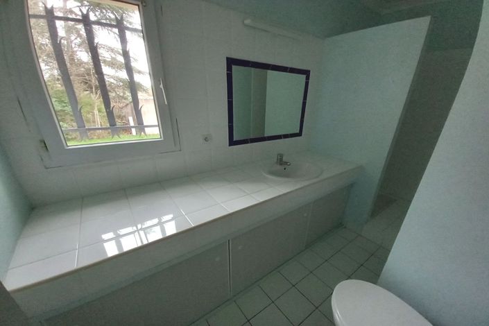 Image No.7-4 Bed House for sale