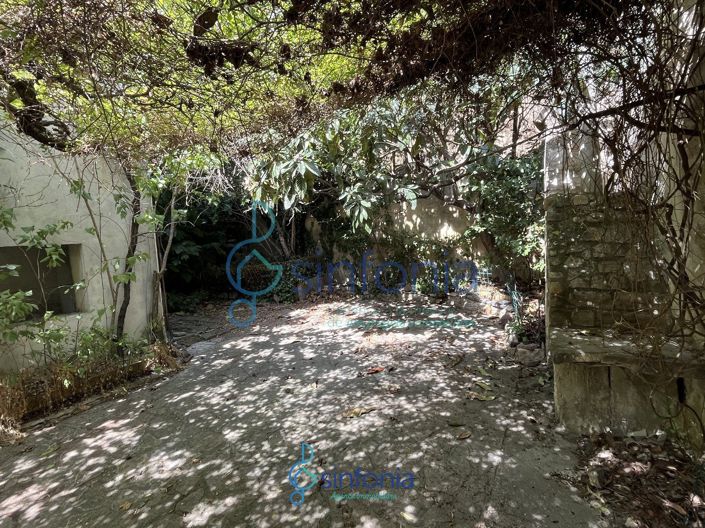 Image No.19-5 Bed House for sale