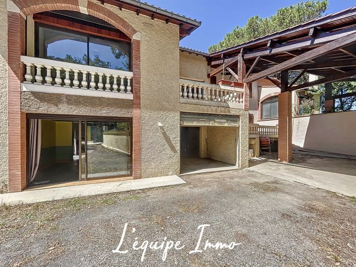 Image No.13-6 Bed House for sale