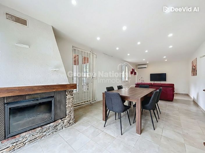 Image No.3-6 Bed House for sale