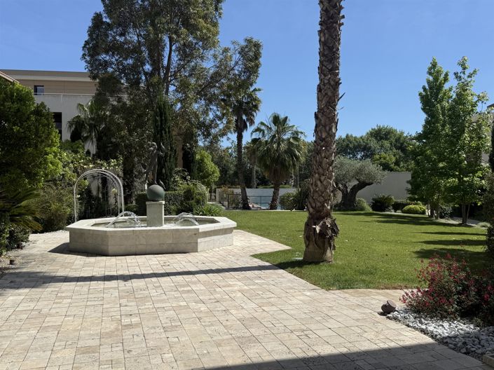 Image No.12-1 Bed Apartment for sale