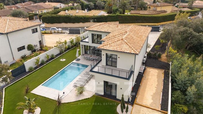 Image No.17-Maison de 5 chambres à vendre à Sainte-Maxime