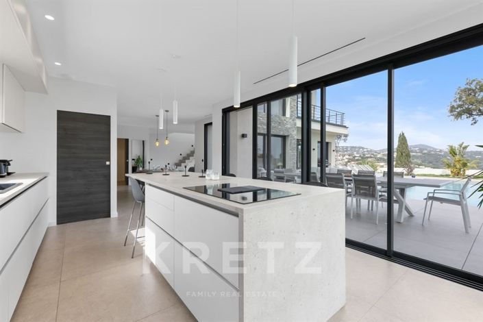 Image No.6-Maison de 5 chambres à vendre à Sainte-Maxime