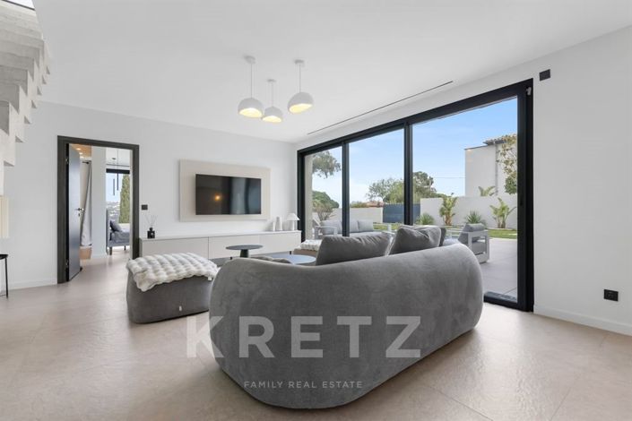 Image No.8-Maison de 5 chambres à vendre à Sainte-Maxime