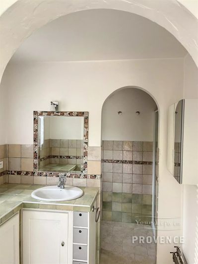 Image No.19-4 Bed House for sale