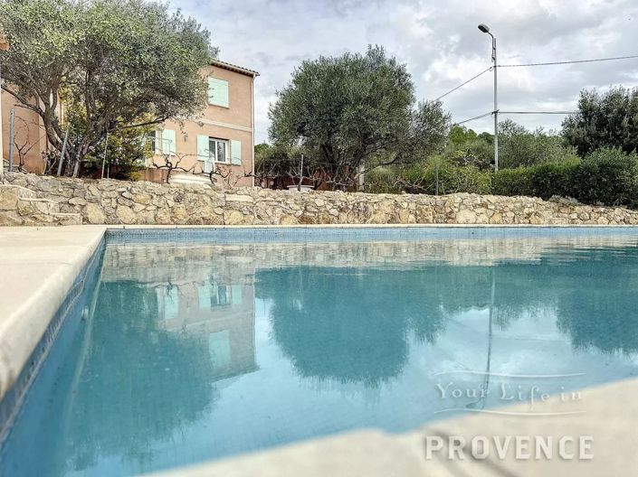 Image No.6-4 Bed House for sale