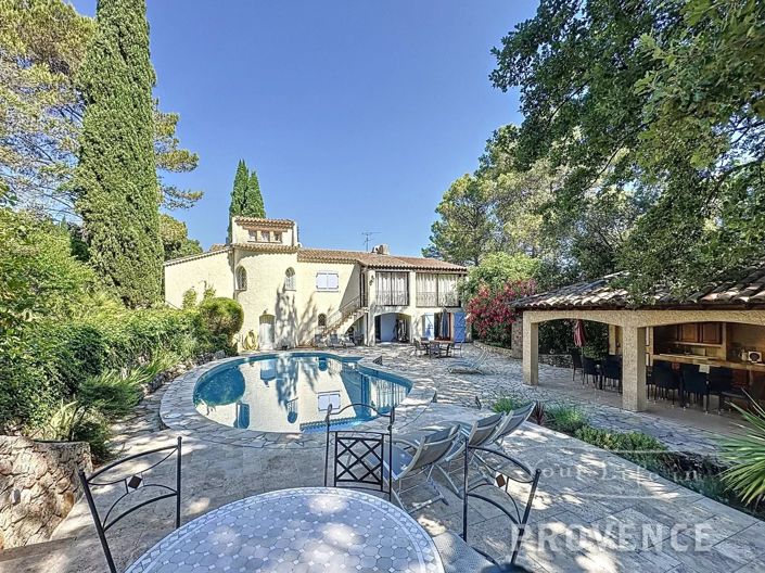 Image No.3-Maison de 6 chambres à vendre à Lorgues