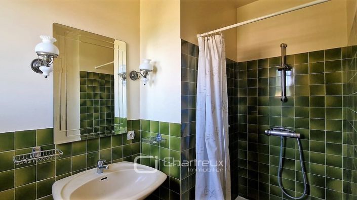 Image No.13-6 Bed House for sale