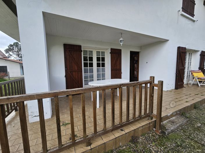 Image No.2-Maison de 4 chambres à vendre à Saint-Julien-en-Born