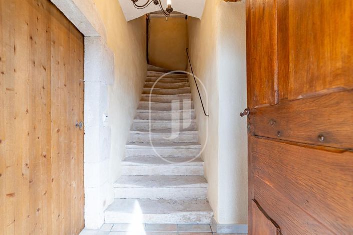 Image No.14-4 Bed House for sale