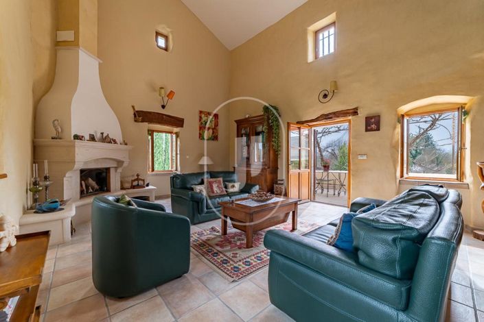 Image No.7-4 Bed House for sale