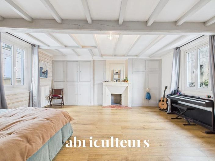 Image No.11-4 Bed House for sale