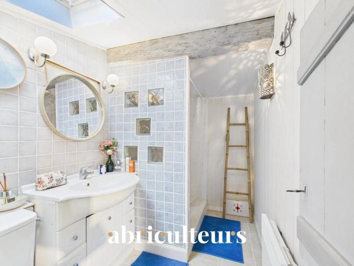 Image No.15-4 Bed House for sale