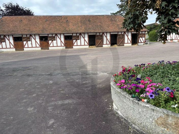 Image No.6-9 Bed House for sale