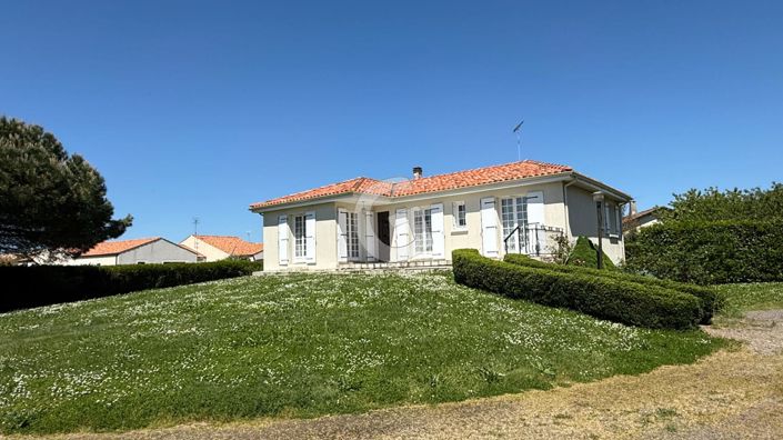 Image No.14-4 Bed House for sale