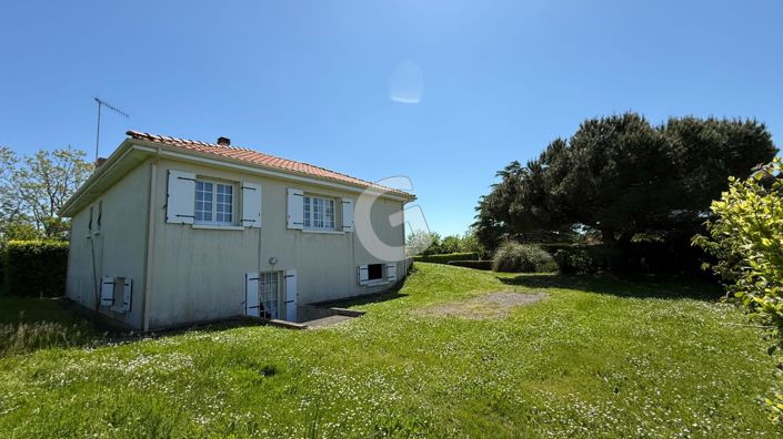 Image No.16-4 Bed House for sale