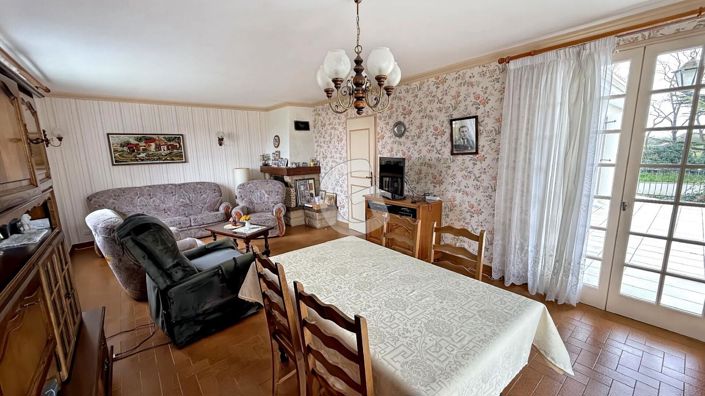 Image No.4-4 Bed House for sale