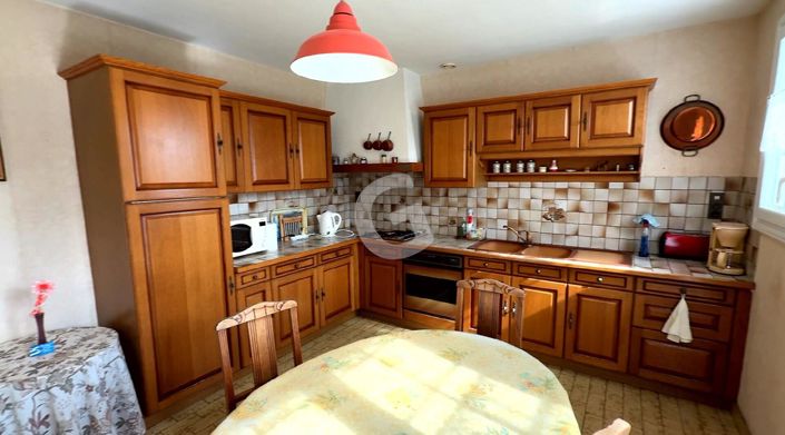 Image No.7-4 Bed House for sale