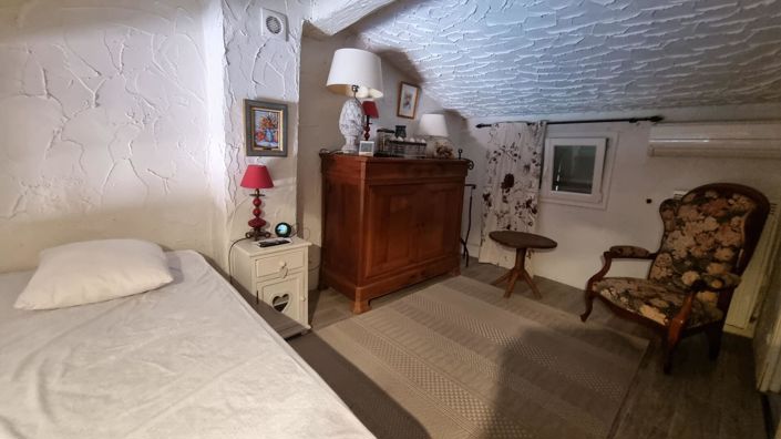 Image No.9-Propriété de 1 chambre à vendre à Var