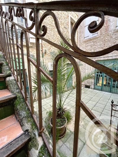 Image No.20-2 Bed Apartment for sale